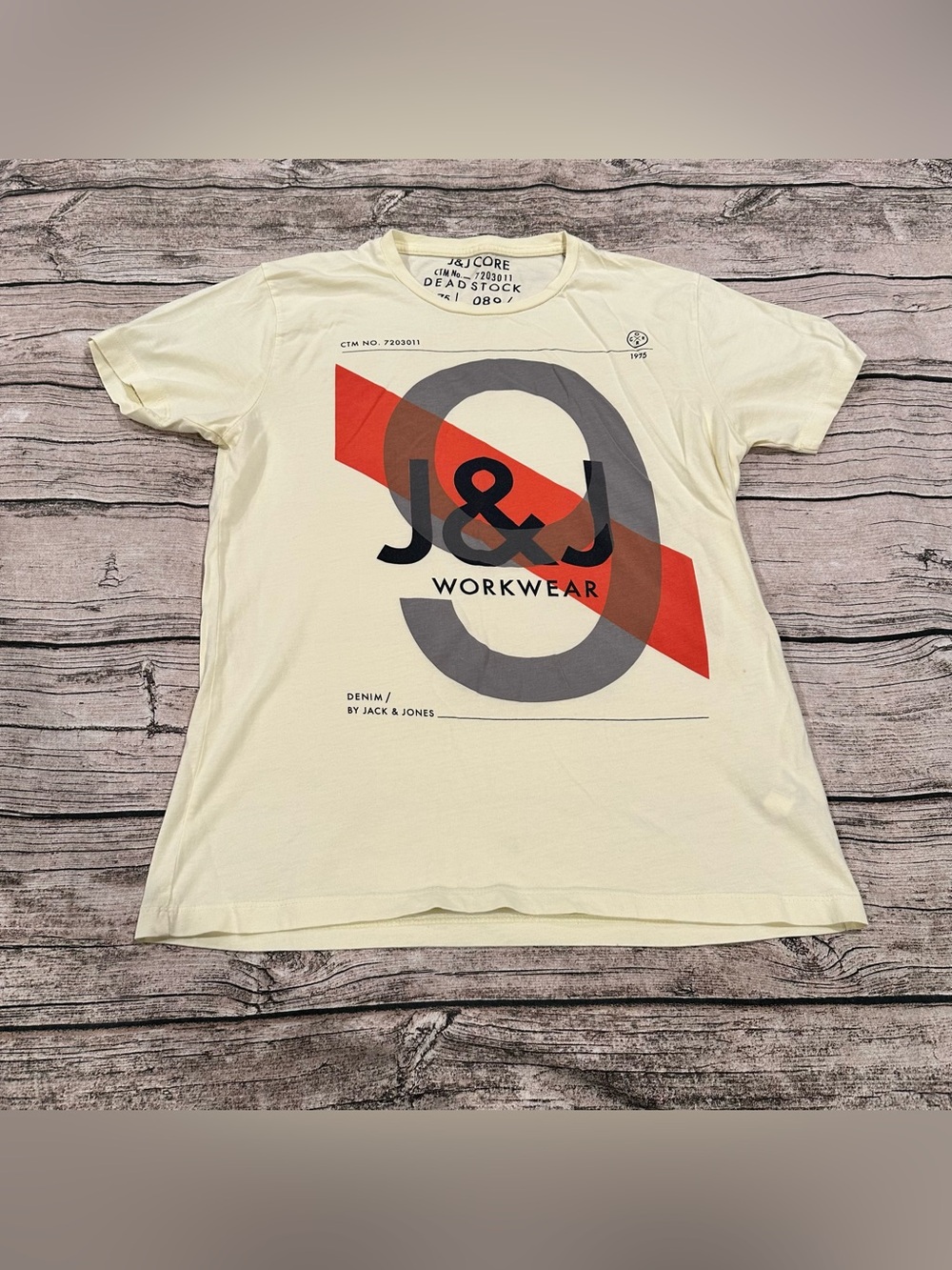Jack & Jones Denim Dead Stock Flight Tee Yellow Graphic Tee Fitted Size LG
